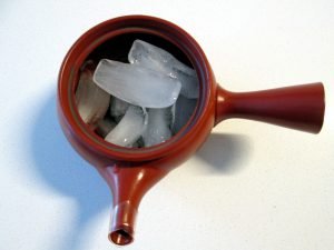 infusionando té en hielo